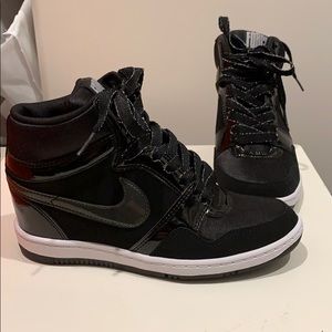 Women’s Nike Force Sky High